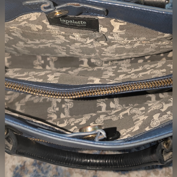 Authentic LaPalette 2 Way Bag - Picture 6 of 8